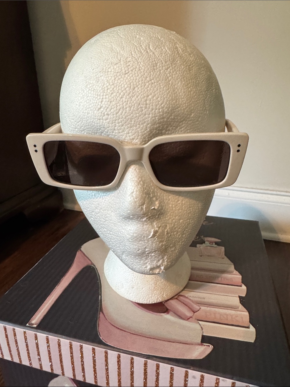 FRYE AND CO. Cream Rectangular Sunglasses with Brown Lenses